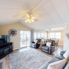 Long Island Village 347 Sand Dollar