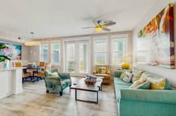 Pointe West Resort - Treasure on the Beach - Image 4