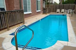 Las Palmas Condominiums #10 - Image 2