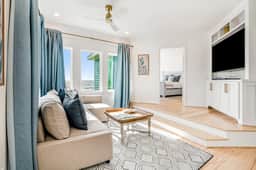 Beach Haus - Image 2