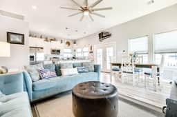 Seahorse Beach House - Image 3