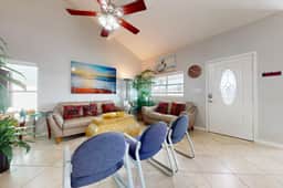 White Granite at 106 East Huisache - Image 5