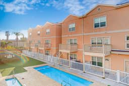 Star Beachside Condominiums 105 - Image 2