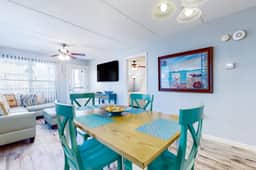 Surfside II unit 110 - Image 4
