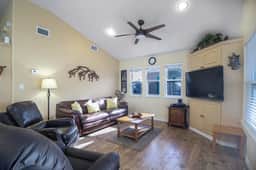 Coastal Breeze - Waterfront, Pools, Golf, Tennis - Image 3