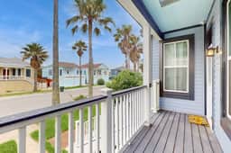 Galveston Getaway - Image 2