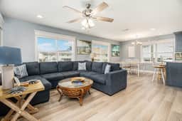 Seaside Cottage - Image 4