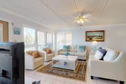 Beachview Condominiums #204 - Image 4