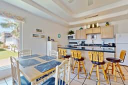 Marlin Street Townhome A - Image 3