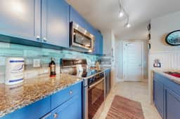 Palisade Palms Paradise - Image 3