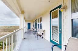 Pointe West Resort - Suits Us - Image 2