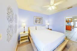 Acapulco Townhouse - Image 4