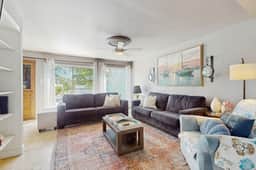 Puente Vista - Aloha Condo - Image 2