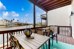 Cabana Cove - Image 2