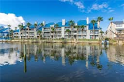 Compass Condominiums A7 - Image 3