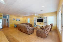 Ocean Village 18 Sea Ya Soon - Image 5