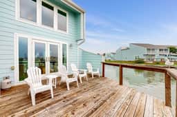 Pelican Point - Image 5