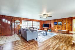Flip Flop Inn - Image 3