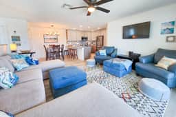 Lakeshore Villa #21 - Image 5