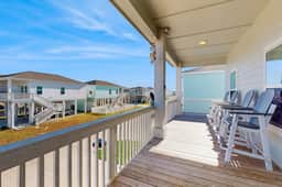 Paradise on the Coast - Image 3