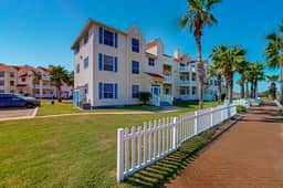 Beach Club 172 - Image 3