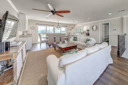 Bay Shore Having Fun - Image 3