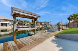 The Lazy Bay - Image 2