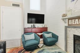 Gulf Beach House #10 - Image 4
