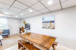 Unit 32, Island Retreat Resort - Image 4