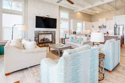 Bayside Escape - Image 5