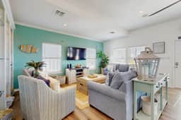 Bay View Breeze - Image 3