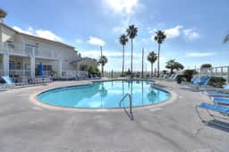 Beach Club 352 - Image 4