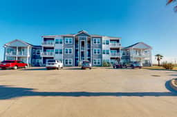 Whitecap Retreat - Image 4