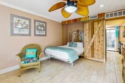 Quaint Oasis - Image 3