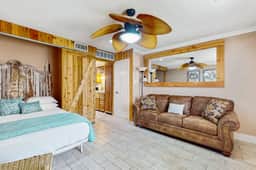 Quaint Oasis - Image 5