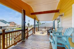 The Yellow House on Laguna Shores - Image 5