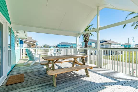 Las Palmas Retreat - Image 3
