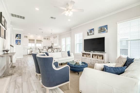 Seaside Haven - Image 3