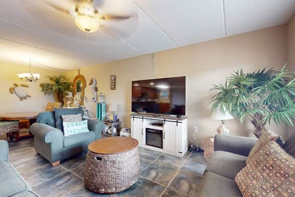 Beachview Condominiums #111 - Image 3