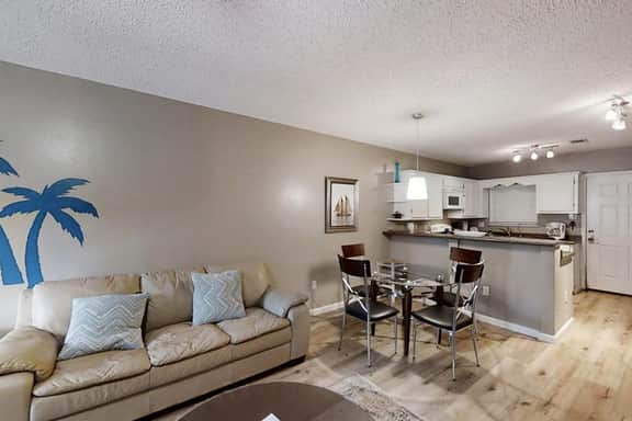 Las Palmas Condominiums #10 - Image 5