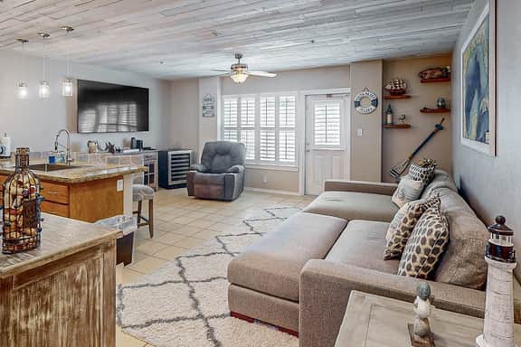 Star Beachside Condominiums 106 - Image 2