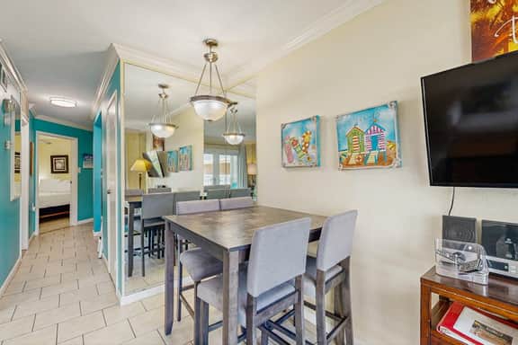 Victorian Condos Barefoot Beach Haven - Image 5