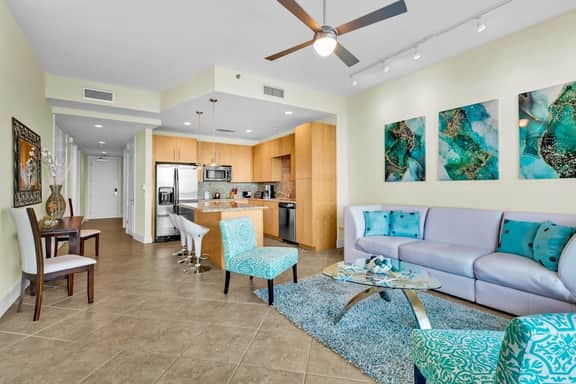 Sapphire Condominiums #806 - Image 4