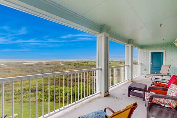 Pointe West Retreat Unit 302 - Image 2