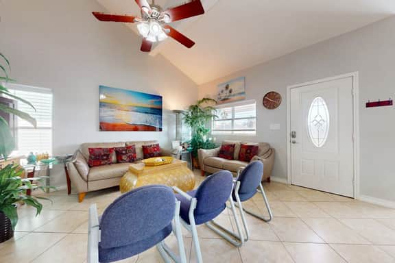 White Granite at 106 East Huisache - Image 5