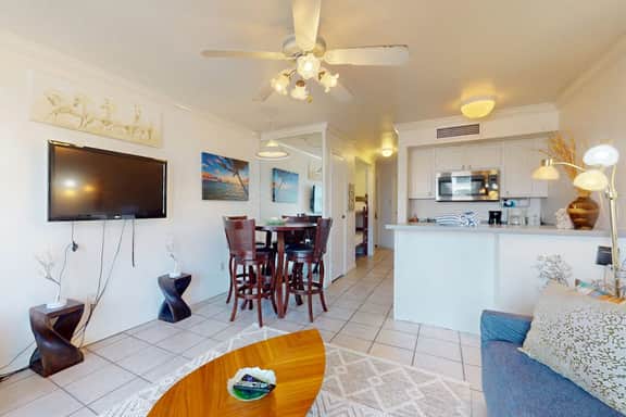 Victorian Condos - The Divine Pearl - Image 4