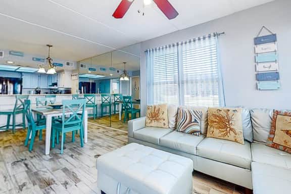 Surfside II unit 110 - Image 3