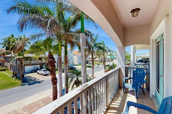 Pura Vida Unit A - Image 2