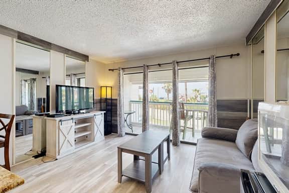 Casa Del Mar - Beachside Pleasure - Image 5