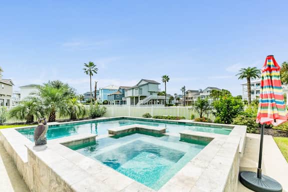 Seaside Paradise Retreat - Image 2
